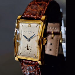 Patek Philippe Pagoda Watch | 18K Gold Luxury Swiss Watch